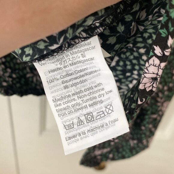 J.‎ Crew Ruffle sleeve blouse in mixed Franklyn floral XXS Green Liberty Print - Picture 6 of 7